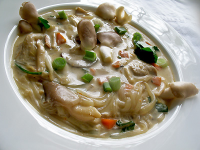 Thai coconut mushroom soup