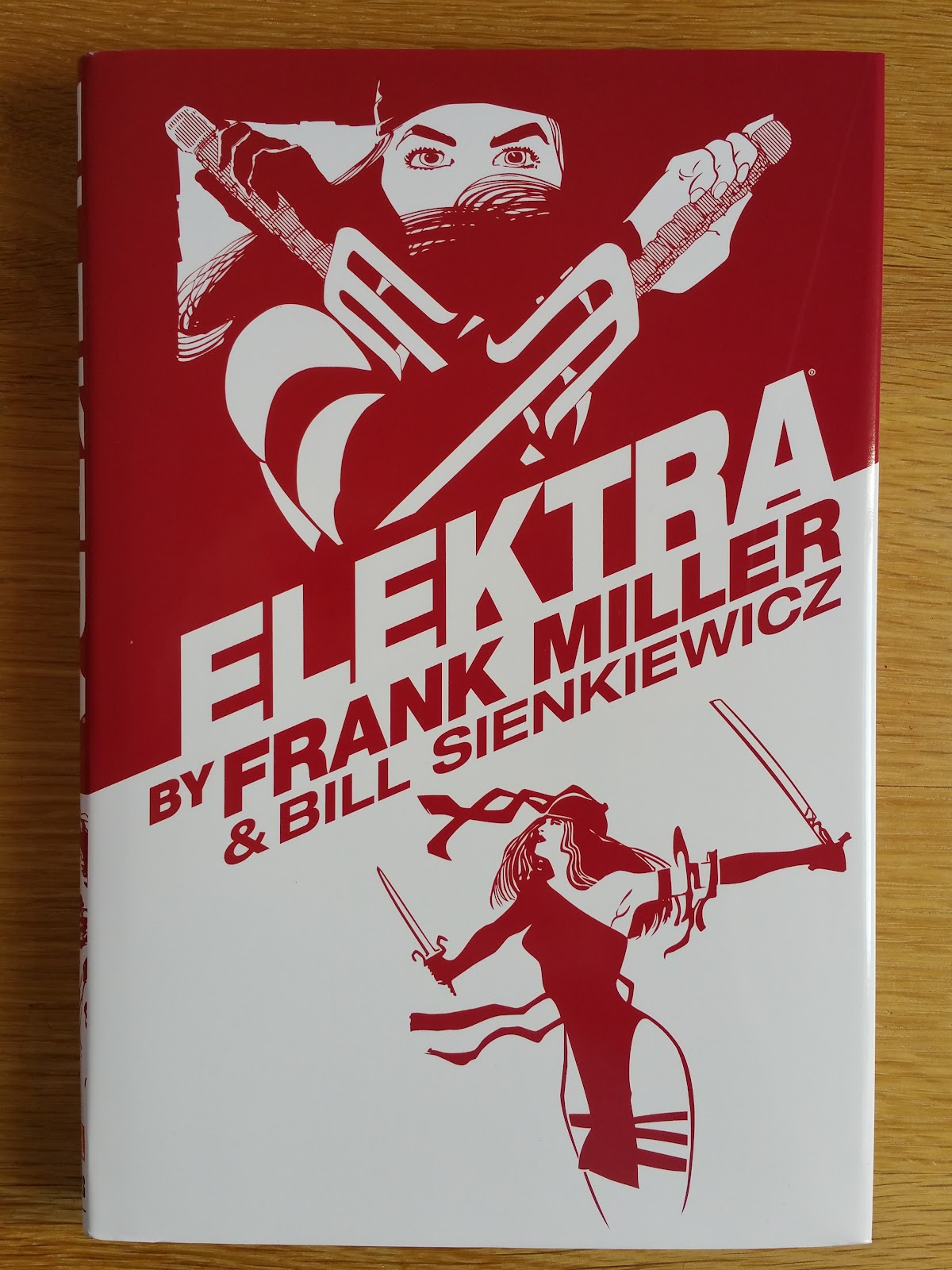 Elektra Vive (Em Portugues do Brasil): Frank Miller: 9788583682530:  : Books