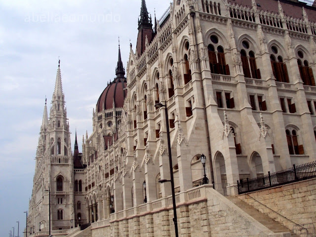 abellaeomundo solotraveler budapeste