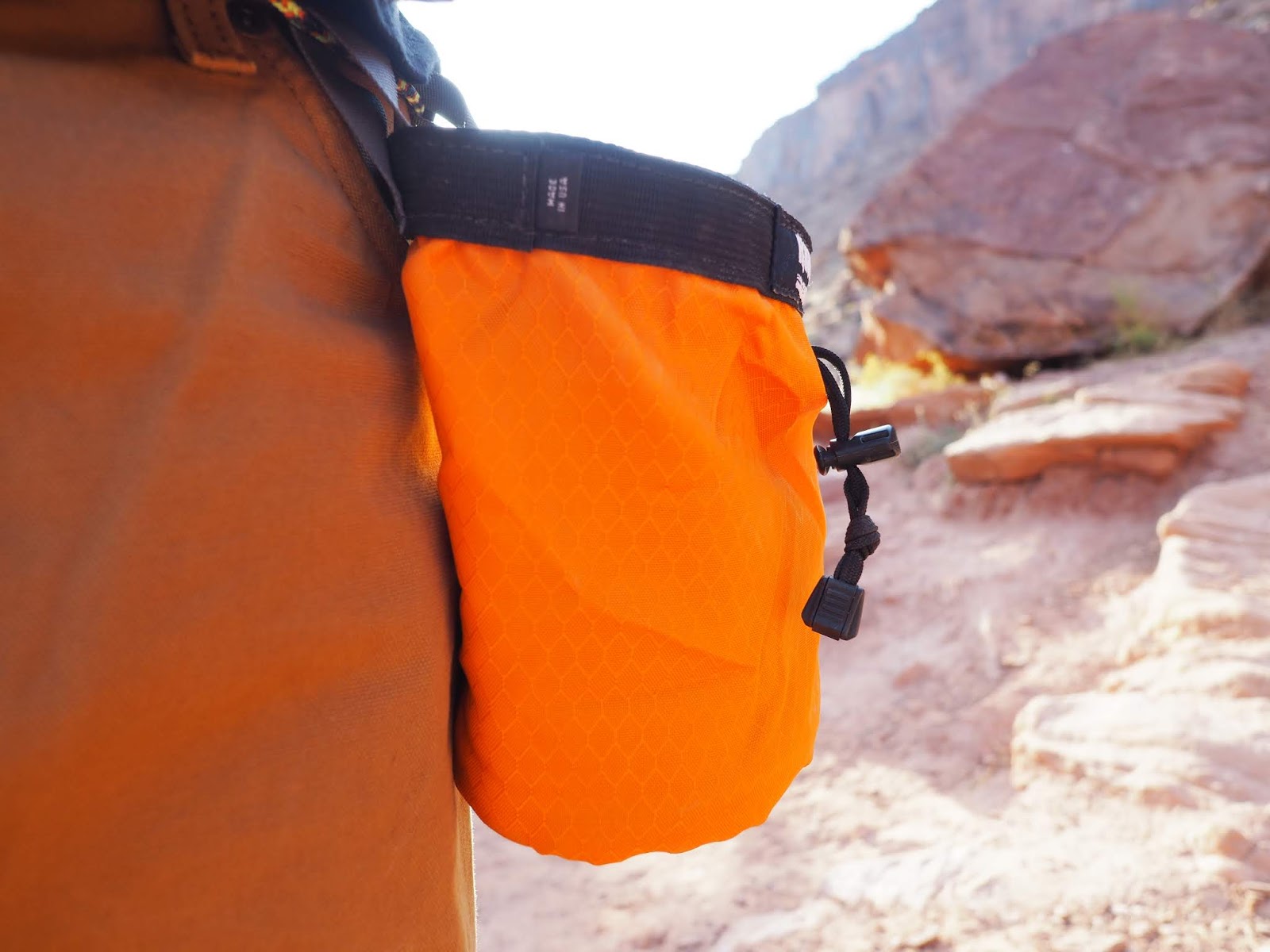 Review Runout Customs Chalk Bag Red Rocks Review