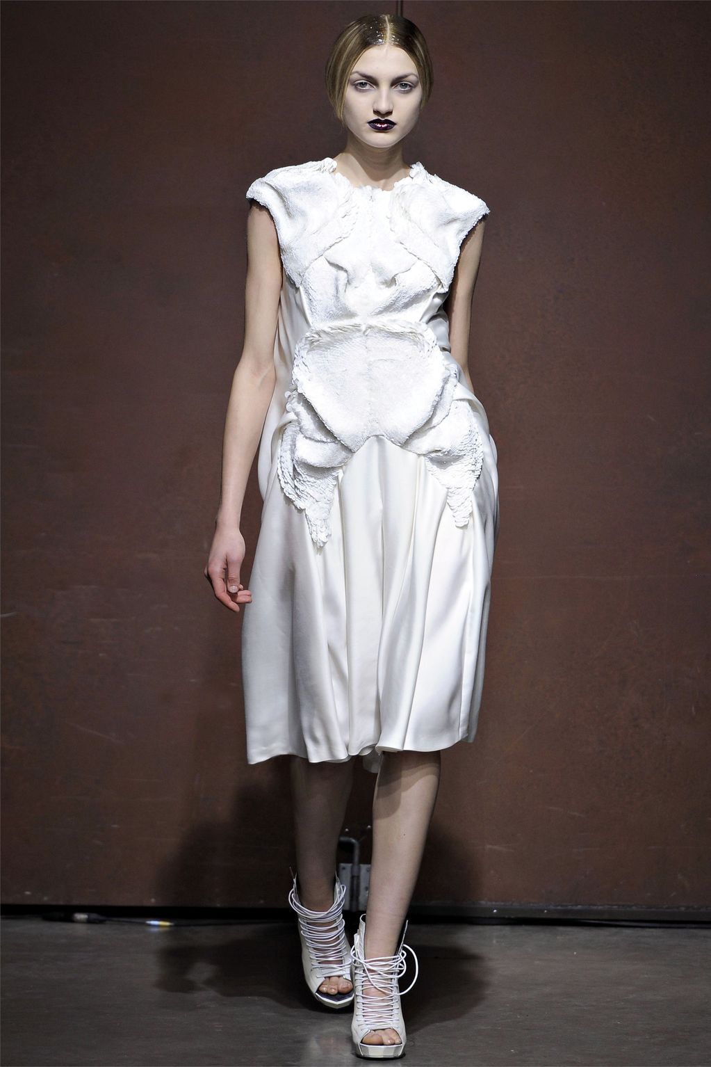 yiqing yan haute couture paris s/s 2012 | visual optimism; fashion ...