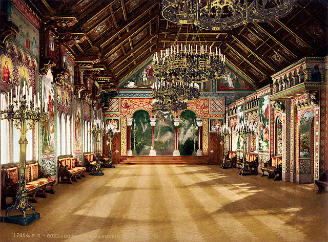 1024px-Neuschwanstein_singer%2527s_hall_00185u.jpg