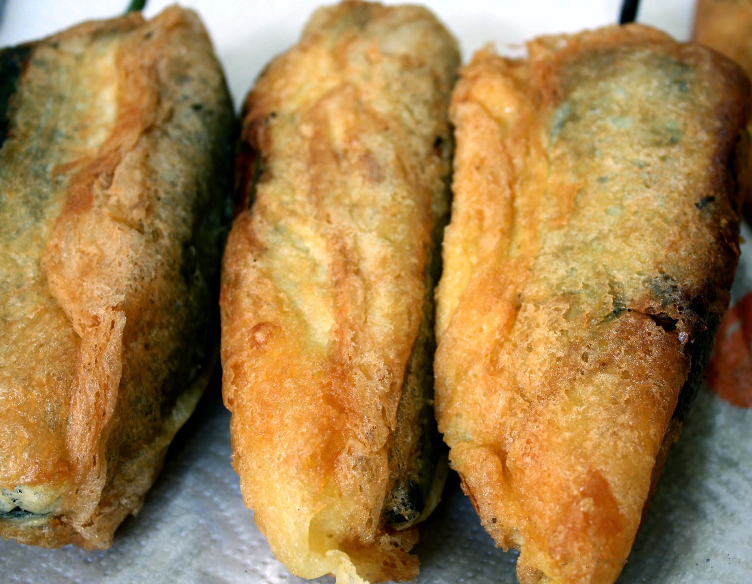 Recetas de Cocina de Alfredo: CHILES RELLENOS DE PICADILLO Y DE QUESO
