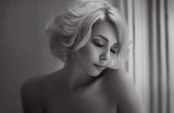 Kerry Moore 500px arte fotografia mulheres modelos russas fashion beleza preto e branco