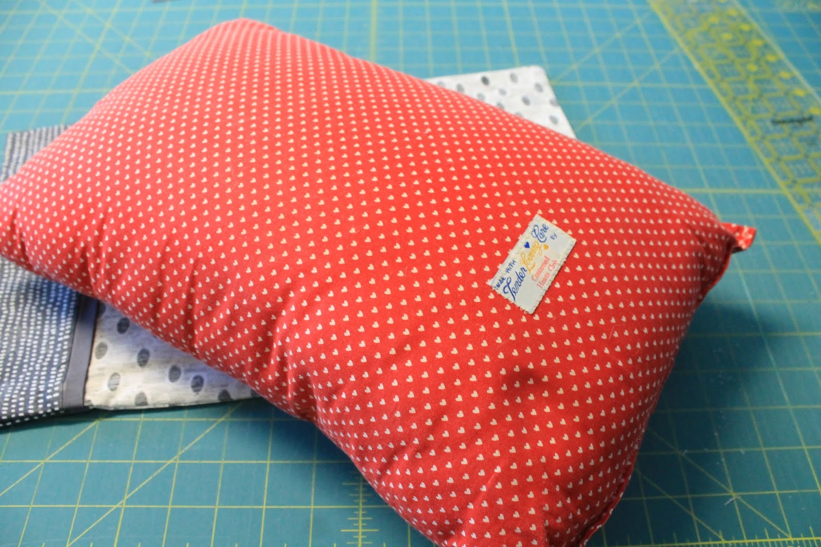 SunShine Sews... New Pillowcases