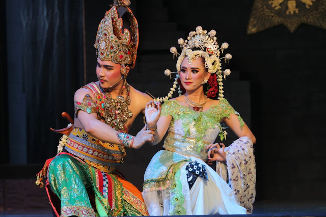 Sumilake Prahara Mustikaning Tumpuk, Menjadi Master Piece Pagelaran Budaya Kabupaten Trenggalek di TMII