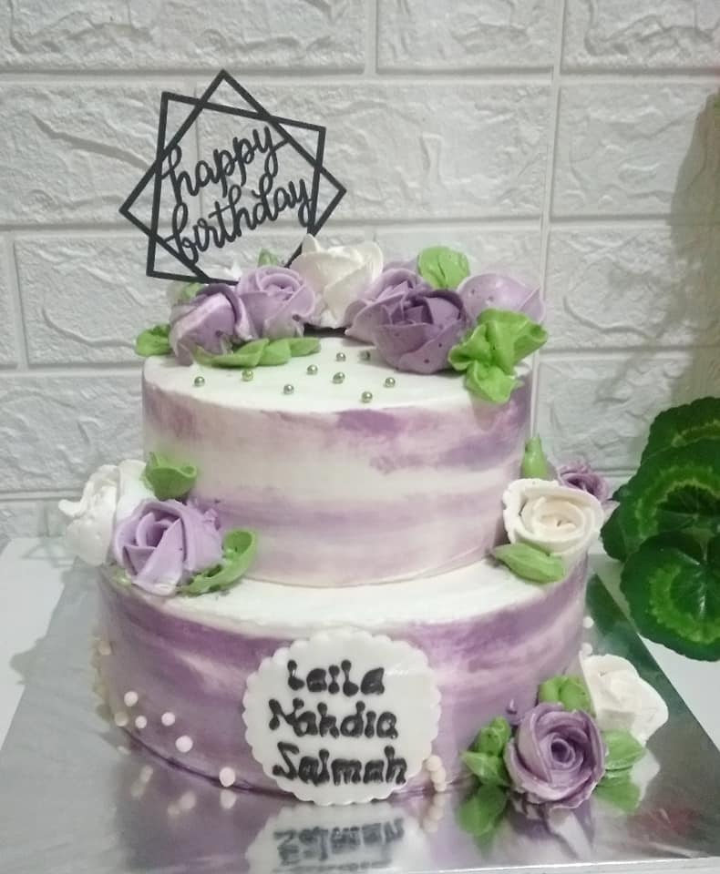 Aneka Kue Ulang Tahun Tingkat atau Kue Pengantin | Toko Kue Barka