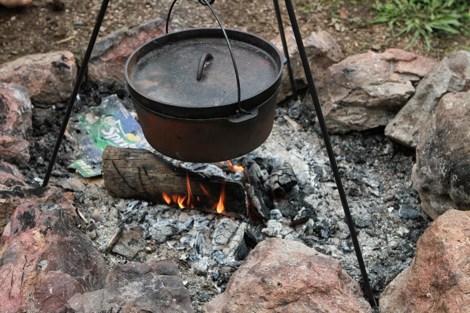 Our Simple and Meaningful Life Camp Oven Cooking Back to Basics