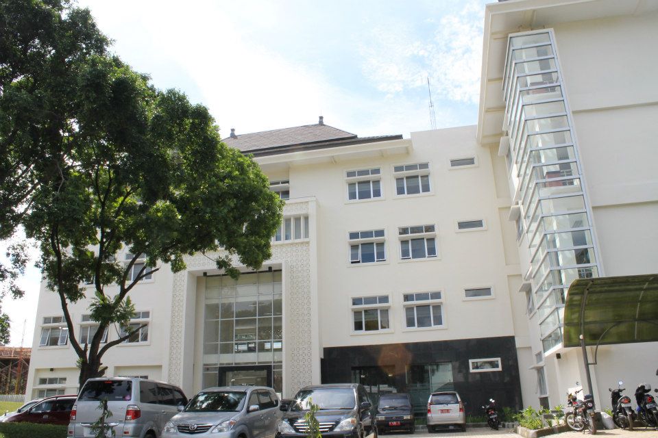 PUBLIC REPORT ARTIKEL ILMIAH USHULUDDIN UIN BANDUNG