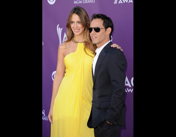 Celebrity Gists!: Marc Anthony flaunts 24-yr-old new ...