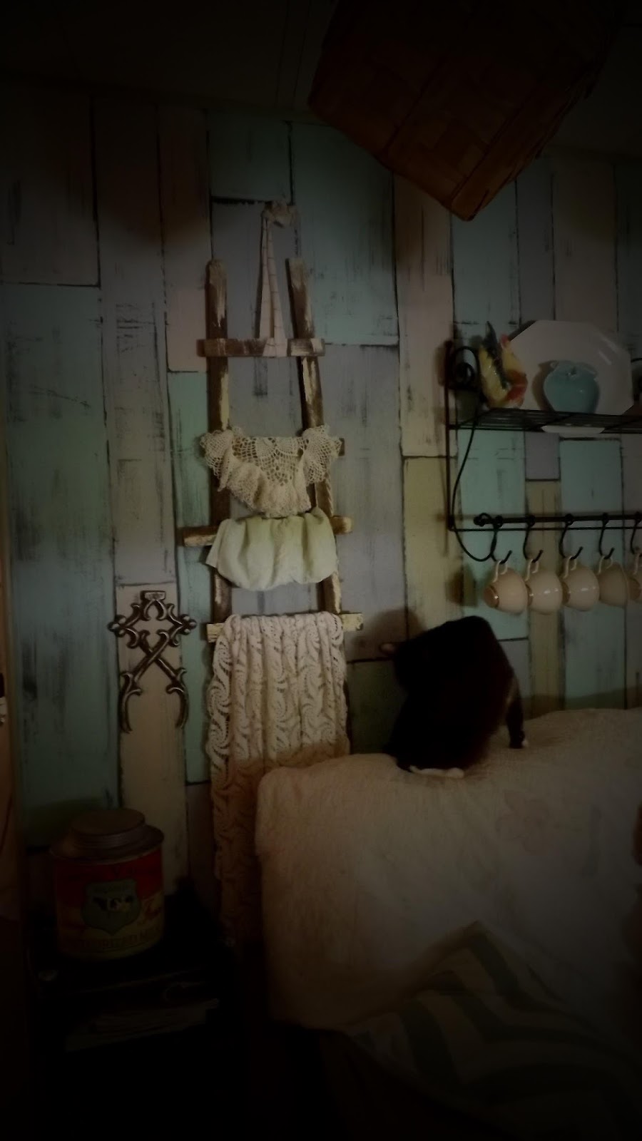 SWEET TEA N' SALTY AIR A Vintage style farmhouse colorful plank wall