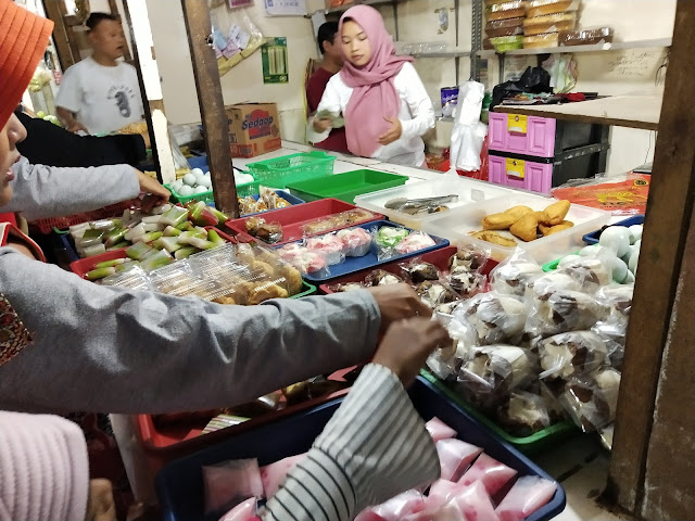 Pasar Tradisional Pasar Pucung Cilodong Depok Pasar Tradisional Pasar Pucung Cilodong Depok