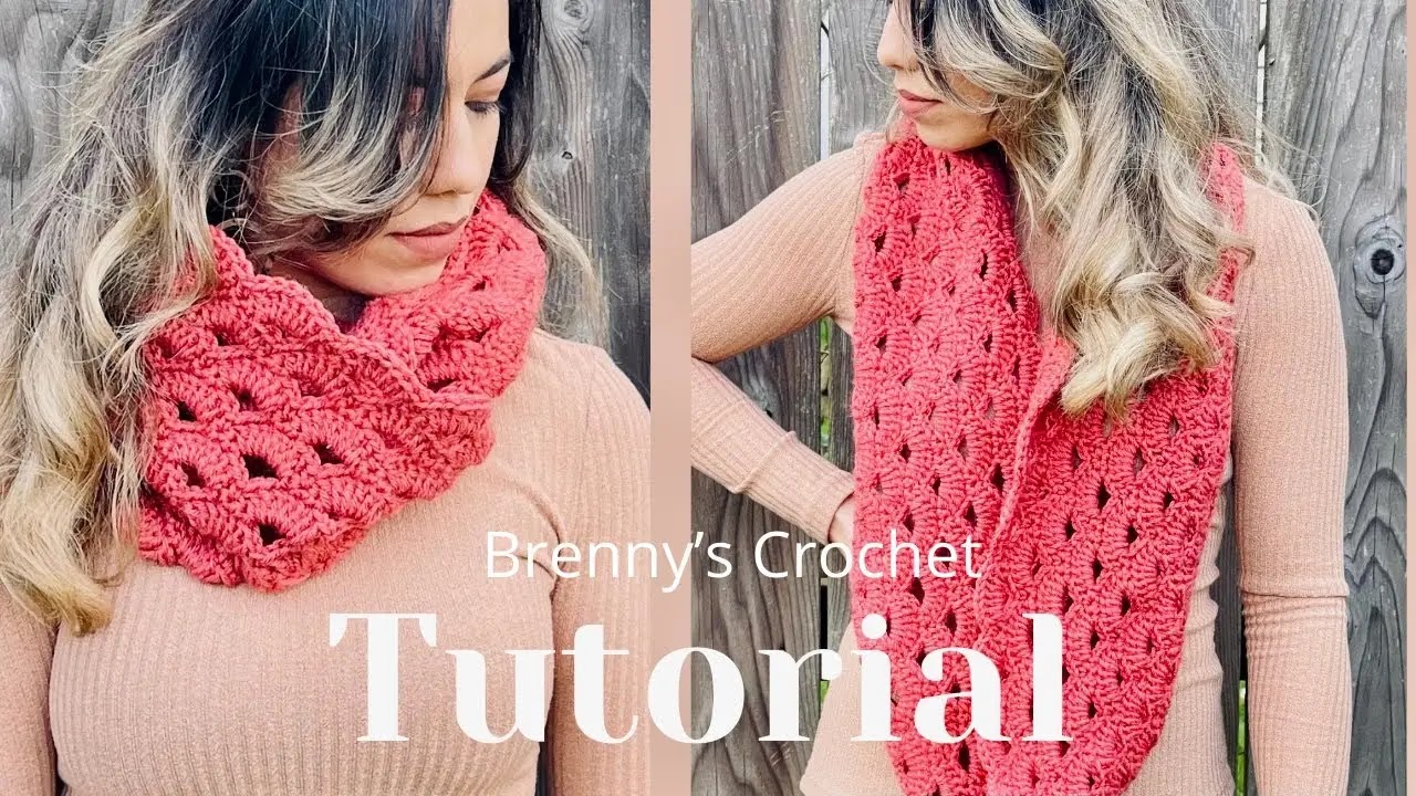 807. Hermosa Bufanda Tejida a