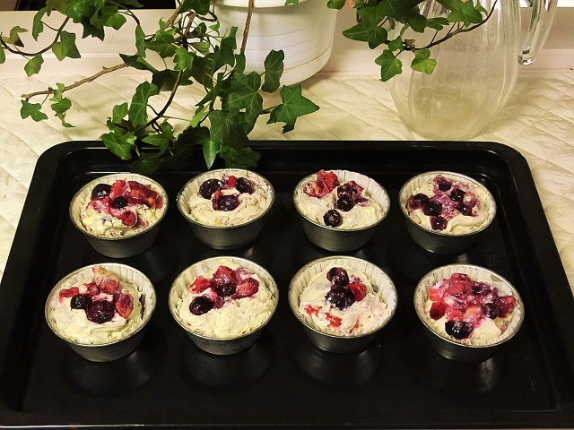 Bon Bon Art Cooking レシピ 美味しい フルーツカップケーキ 生地は同じで型違い