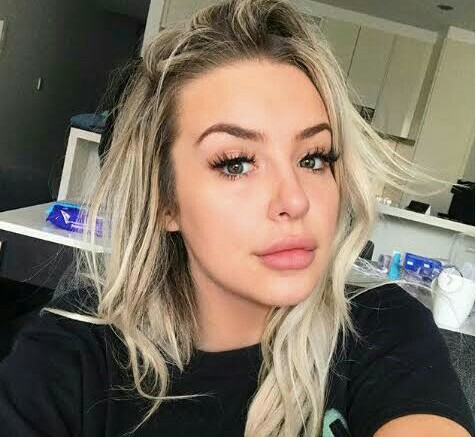 Tana mongeau real age