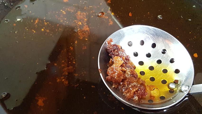 Flavour and Savour - The Food Lovers' blog: How to fry fish roe - A ...