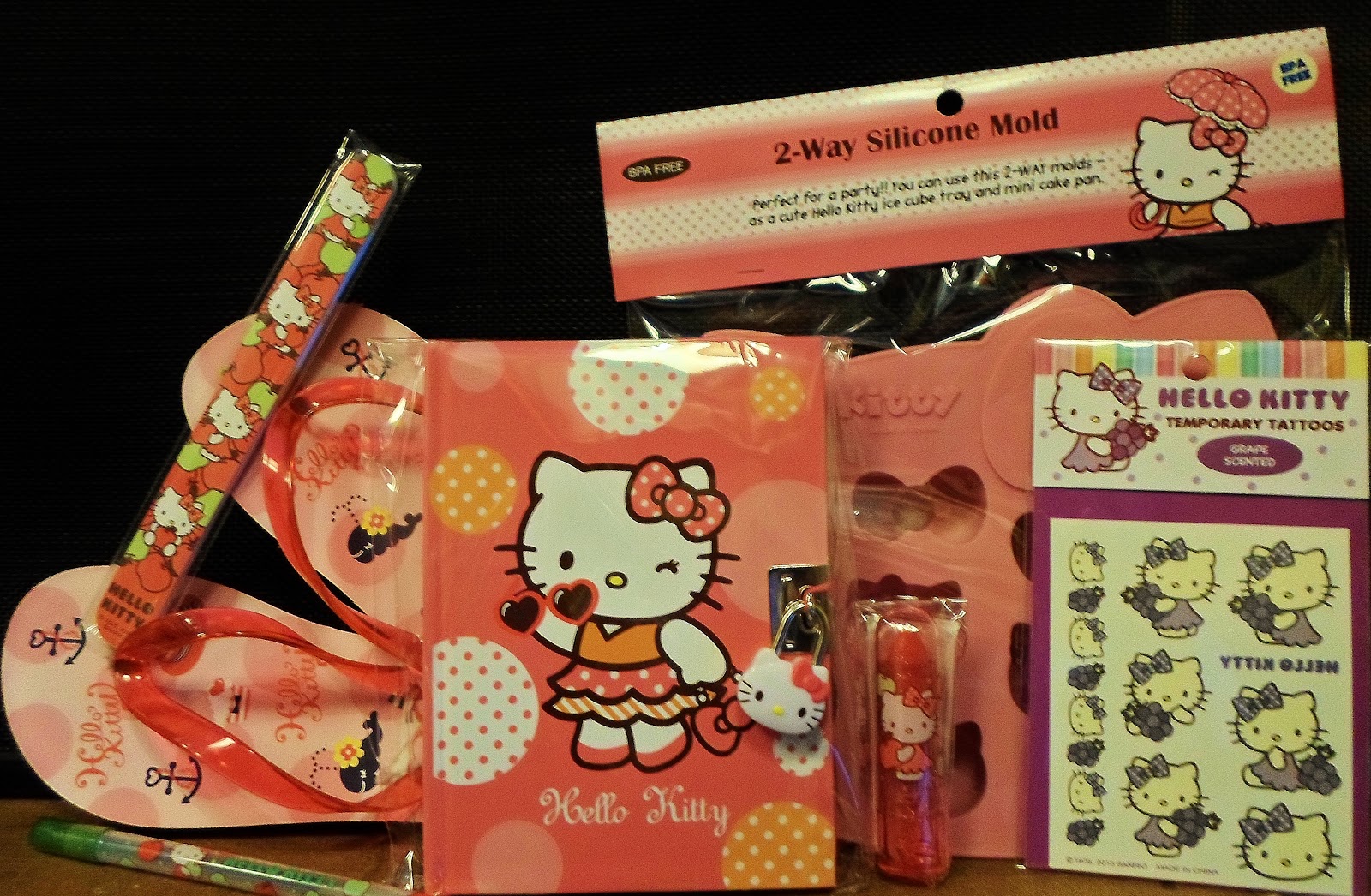 Landis' Labyrinth, Inc: Hello Kitty, you're so stinky!