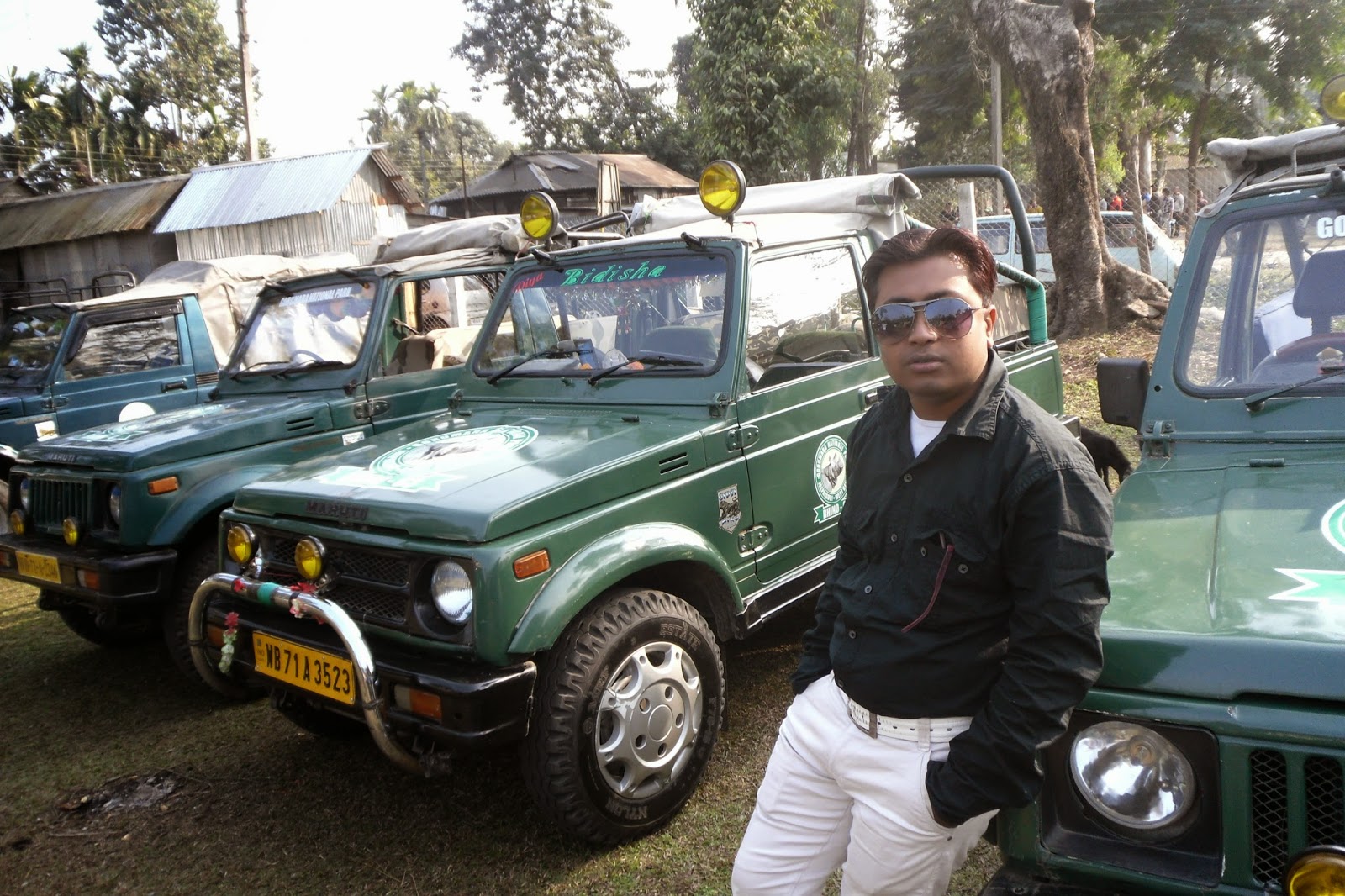 Hireing Car for Safari Gorumara National Forest Dooars