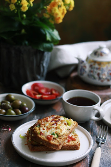 fırında yumurtalı ekmek