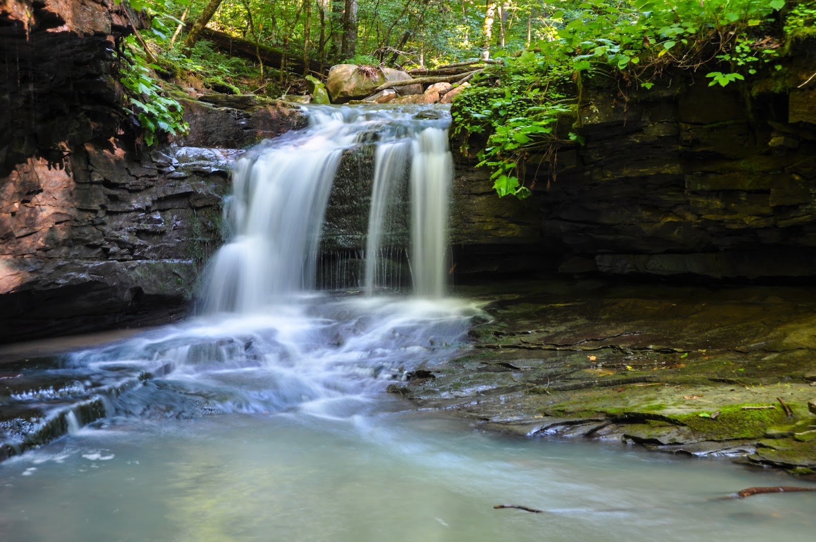 Rick's Hiking Blog Cowan Hollow Waterfalls, Between Simpson and North