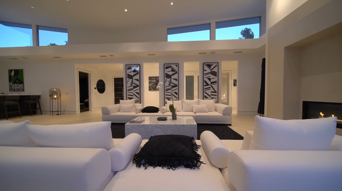 Tour 1003 N Beverly Dr, Beverly Hills Luxury Home vs. 38 Interior Design Photos