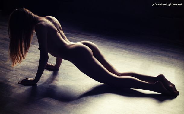 Picchioni Gilberto 500px fotografia mulheres modelos sensuais nudez provocante beleza bundas de quatro