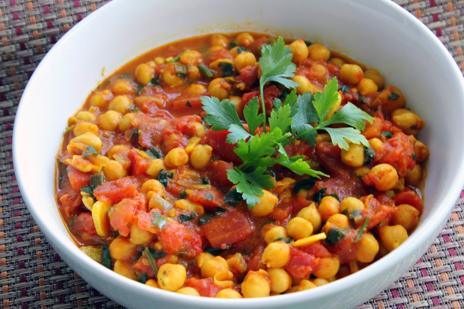 Curry Chana (chickpeas) with Tomatoes