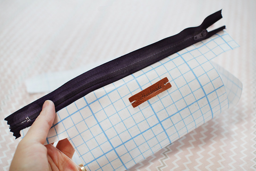 How to Make a Toiletry Bag DIY Tutorial Ideas!