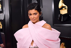 Kylie Jenner تبيع  حصة قدرها 600 مليون دولار في شركة مستحضرات التجميل التابعة لها