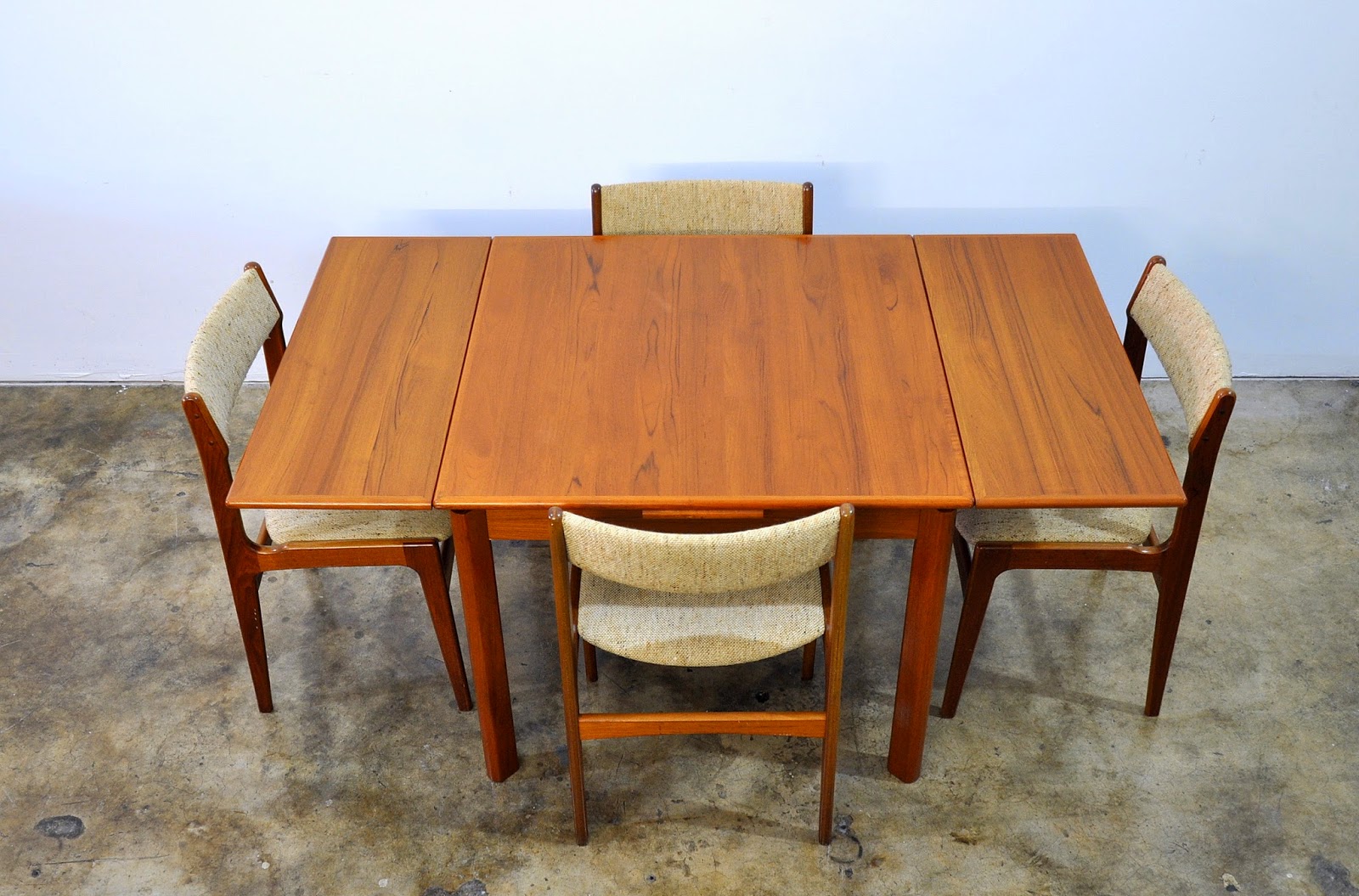 Complete Your Dining Room With A Teak Dining Table Set