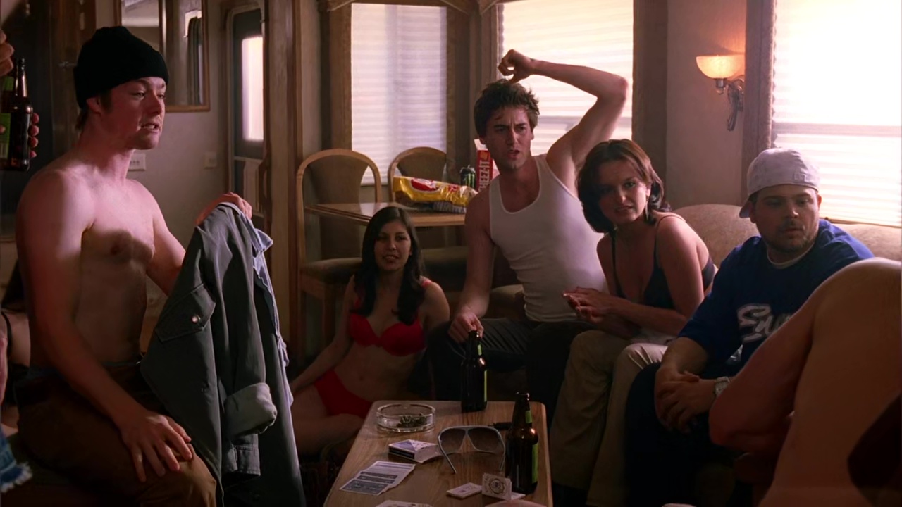 Cole Williams and Kevin Dillon shirtless in Entourage 4-05 "The Dream ...