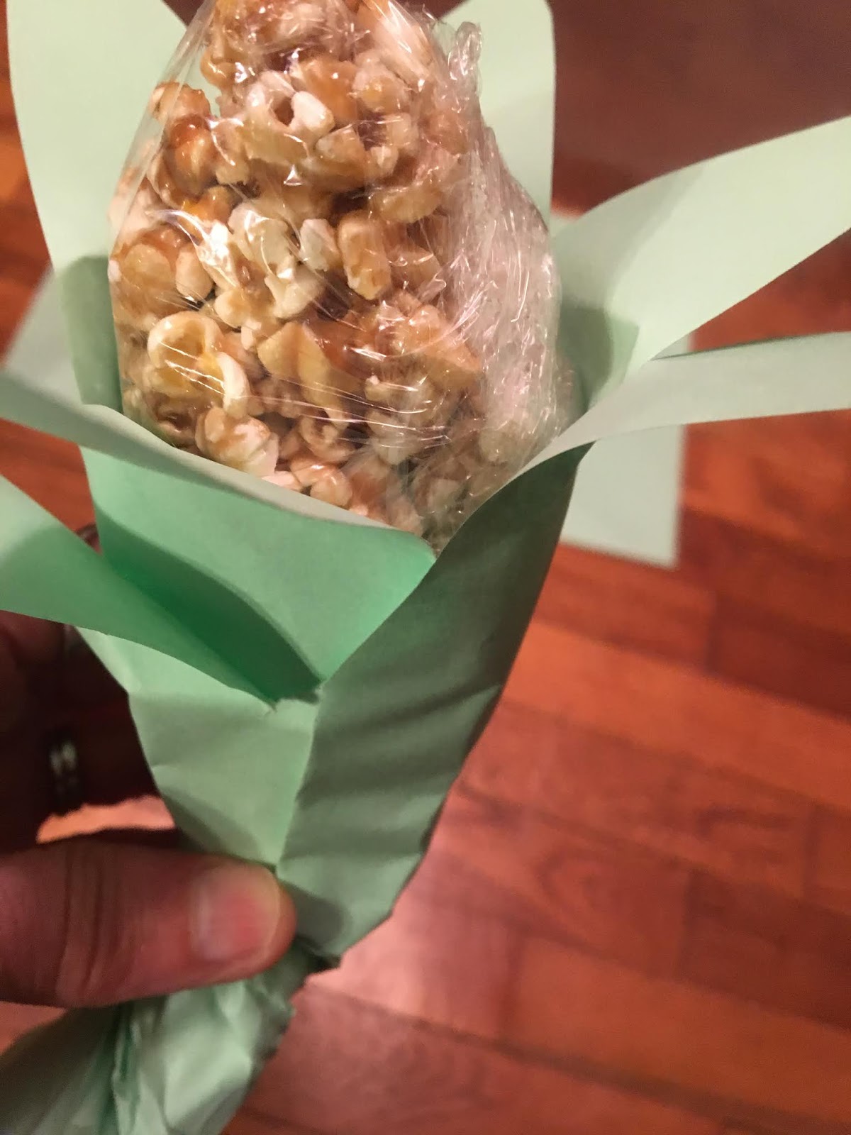 Cooking with Barry & Meta Caramel Corn Husk Popcorn Treats