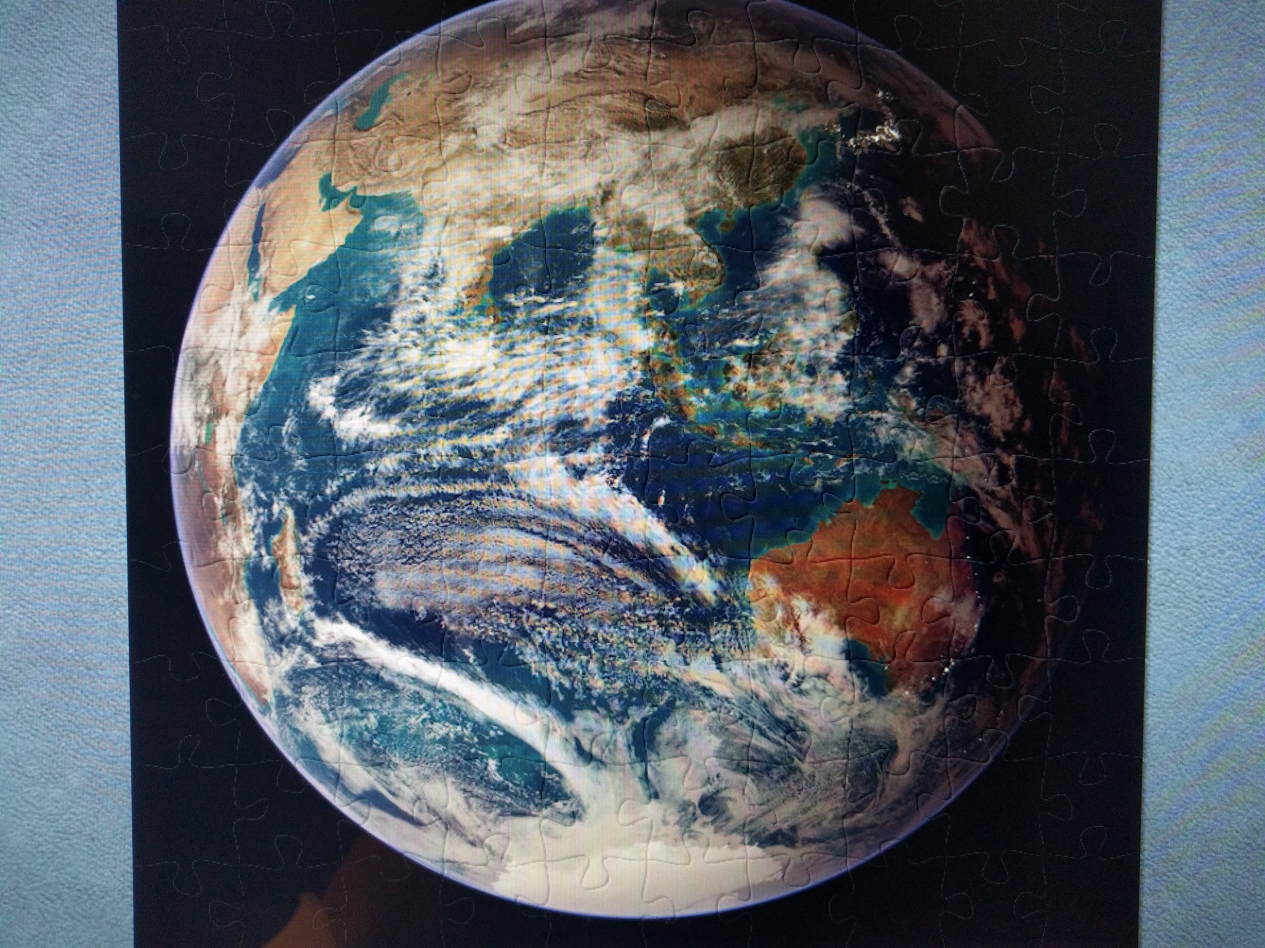 Включи планета земля 1. Земля из космоса. Земной шар фото. Планета Азия. Blue Marble NASA.