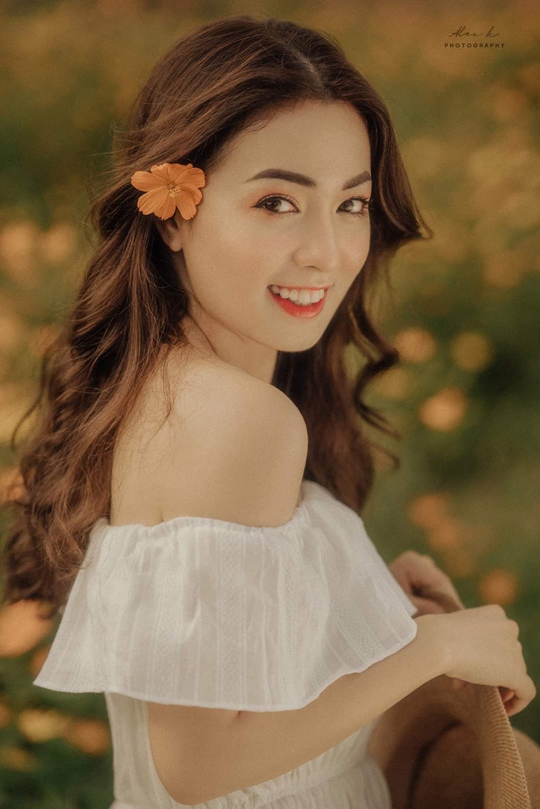 Vietnamese beautiful girl - Beauty face of young beautiful woman with flowers in her hair