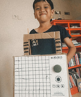 radio kardus radio dari kardus, pipet dan tutup botol bekas