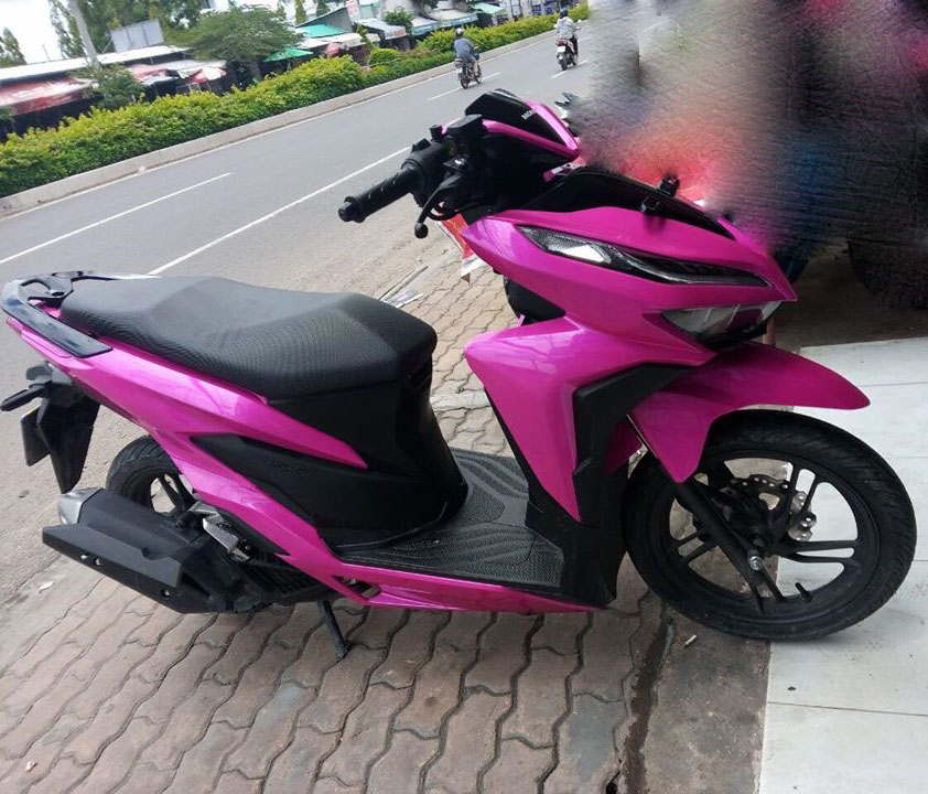 Mẫu Xe Honda Vario sơn màu hồng candy cực đẹp - Sơn Xe Sài Gòn