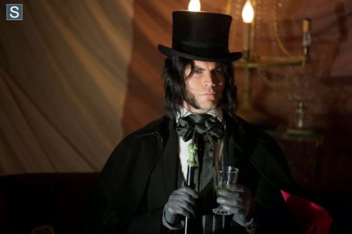 American Horror Story - Edward Mordrake Part 1 - Review: "Gods and Monsters"