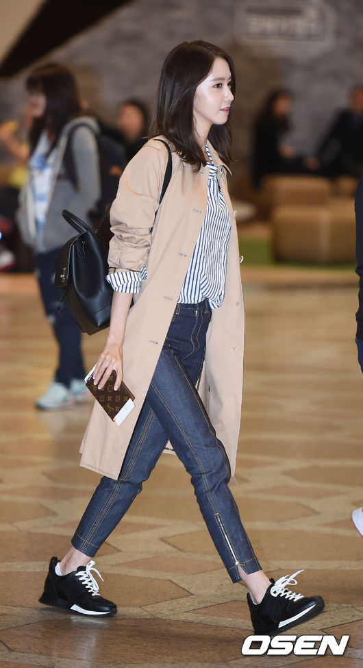 SNSD YoonA departs for Japan - Wonderful Generation