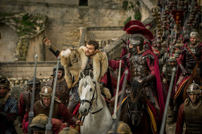 Pilou Asbaek as Pontius Pilate in Ben-Hur (2016)