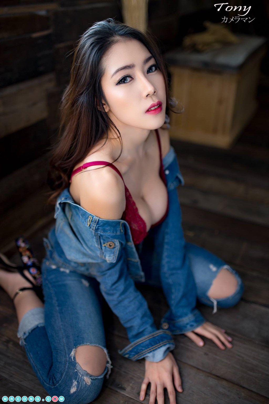 Thai Model No.320: Model Praeophan Ssng (15 photos)