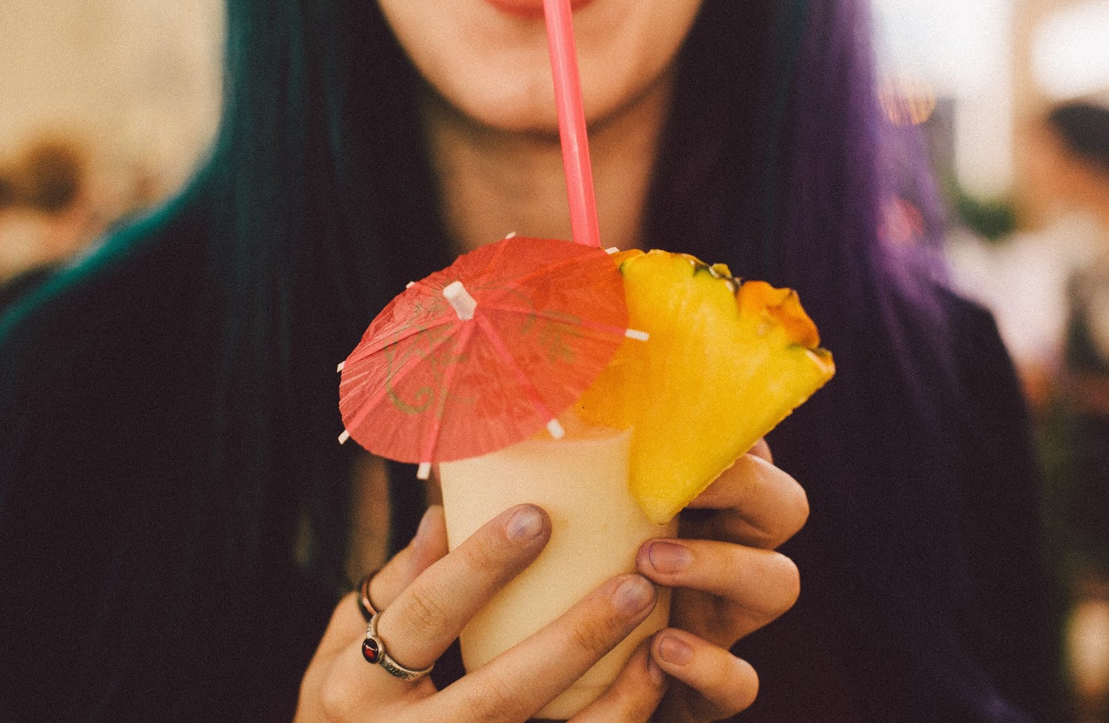 What's a Tiki Drink....and Why do Tiki Lovers Love White Grapefruit?