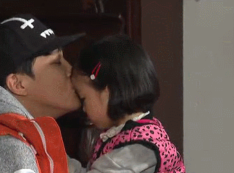 티비에서 이런거 보이면 여자들 난리난다는 이유 ㄷㄷㄷㄷㄷㄷ.JPG | 인스티즈