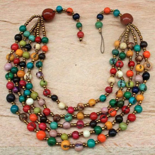 Multicolor beads necklace