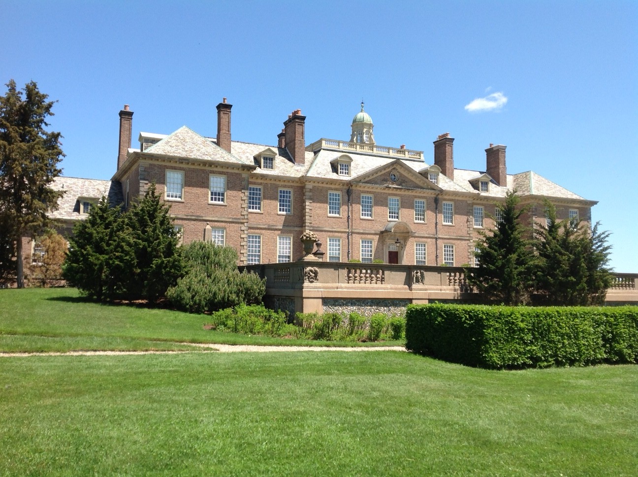 Life From The Roots Everybody Loves Ipswich, Massachusetts