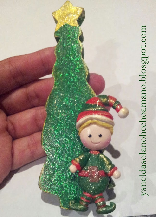 Duende-navideño-en-Porcelana-fría