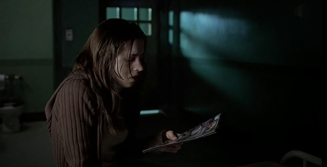 Reading Comics 72 Ginger Snaps 2 Unleashed (2004)