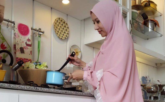 Hadiah Fatihah Untuk Orang yang Telah Meninggal Dunia Hadiah Fatihah Untuk Orang yang Telah Meninggal Dunia