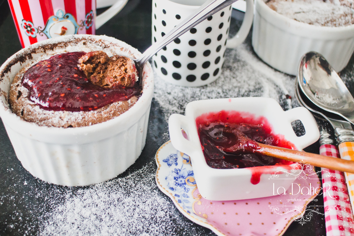 SUFLÊ DE CHOCOLATE DA RAINHA DA COCADA