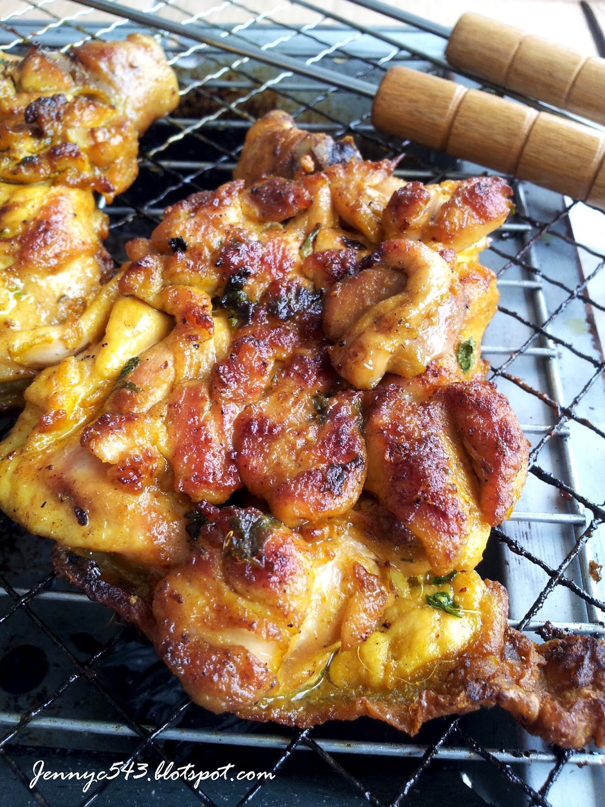 碳烤鸡 - 版纳告庄曼西贡餐厅东南亚米其林特色美食
