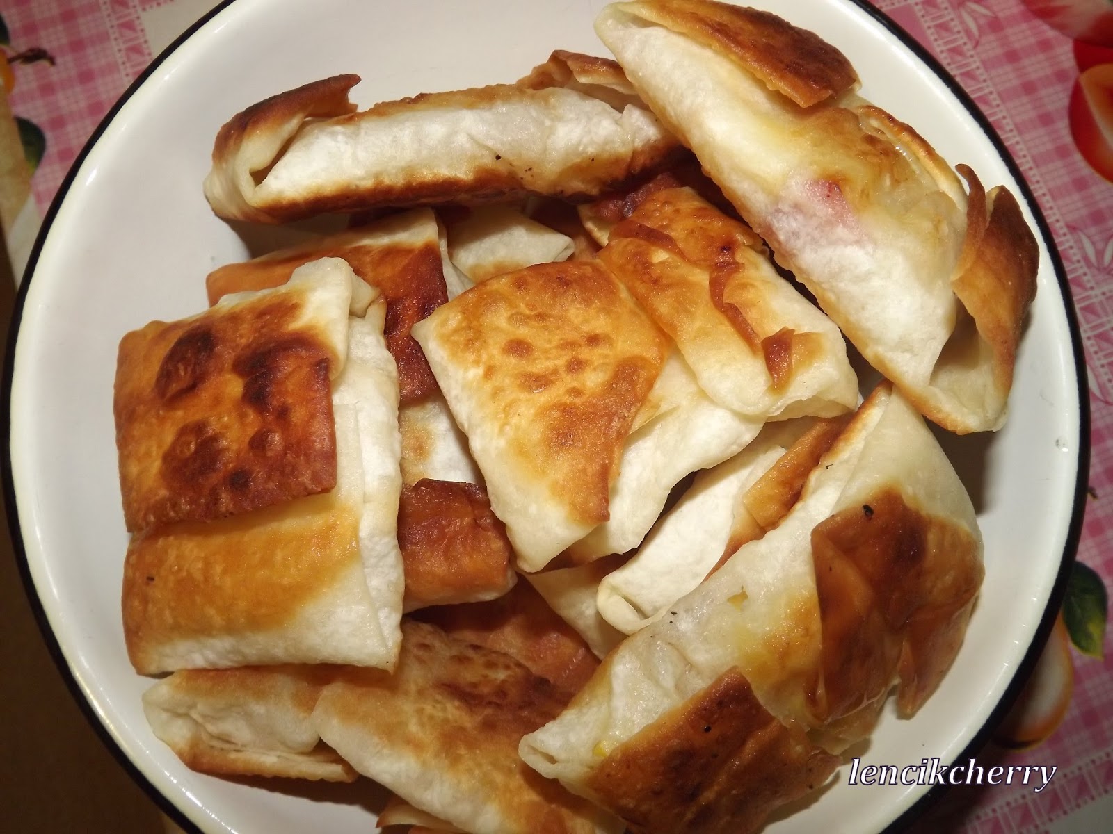 Пирожки с яблоками из лаваша